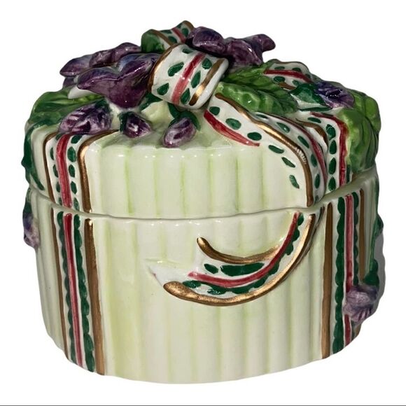 Vintage Fitz and Floyd Essentials Trinket Box Jewelry Violets Ribbons Ceramic - Picture 9 of 9